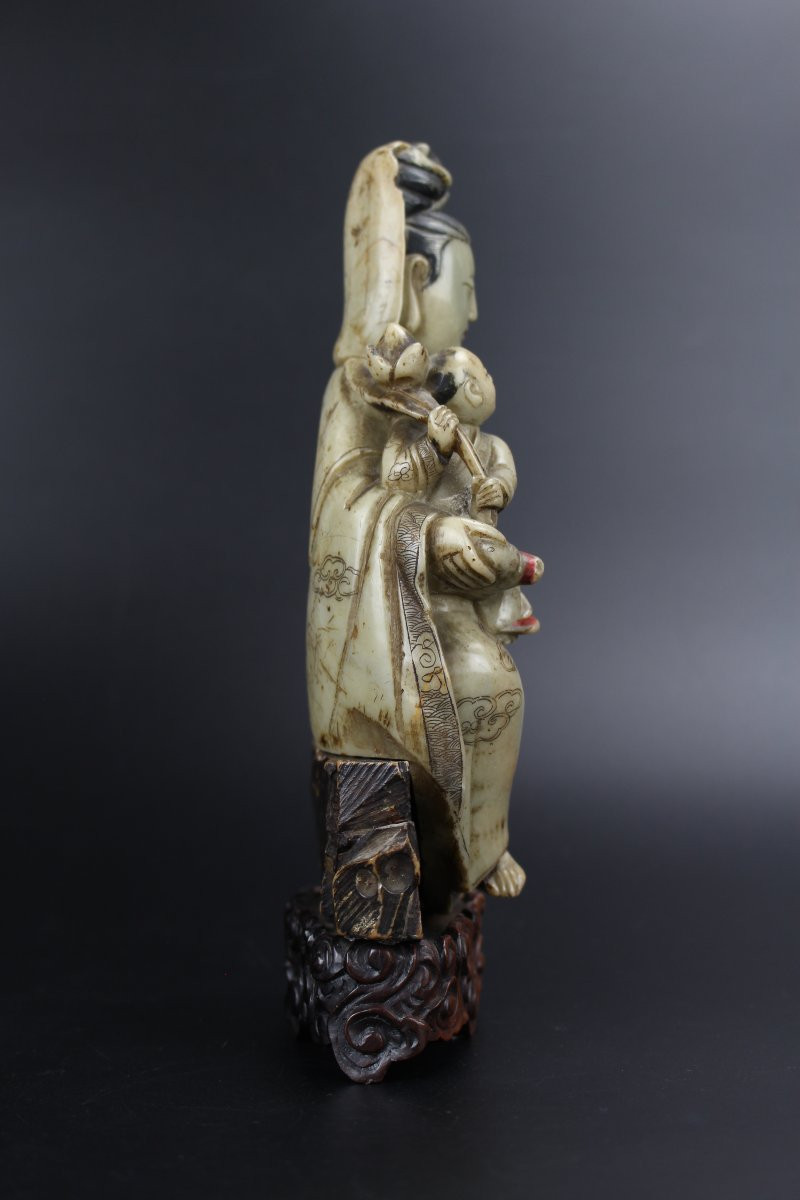 Chinese Soapstone Guanyin Figure 18th / 19th Century Carved Hardstone Sculpture Qing Dynasty-photo-3