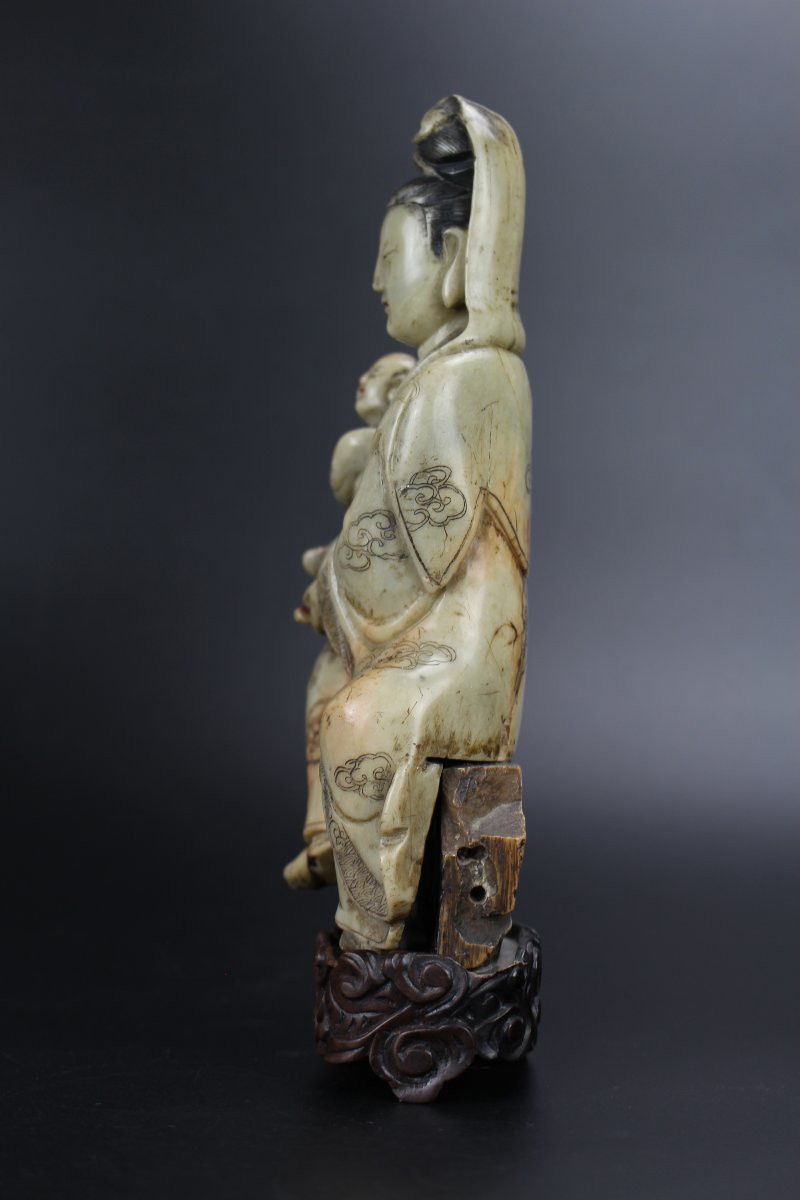 Chinese Soapstone Guanyin Figure 18th / 19th Century Carved Hardstone Sculpture Qing Dynasty-photo-5