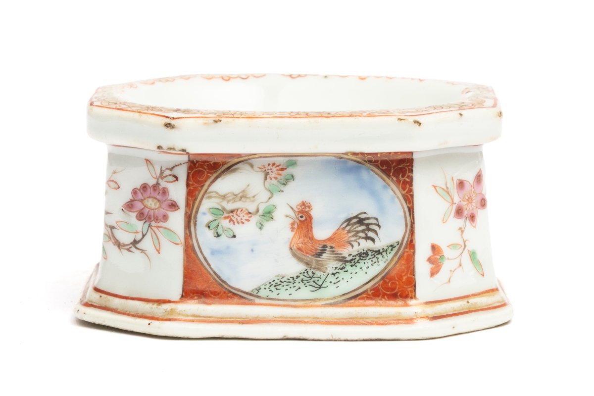 Salière en porcelaine polychrome de Chine famille rose XVIIIe siècle, Chine de Commande antique-photo-1