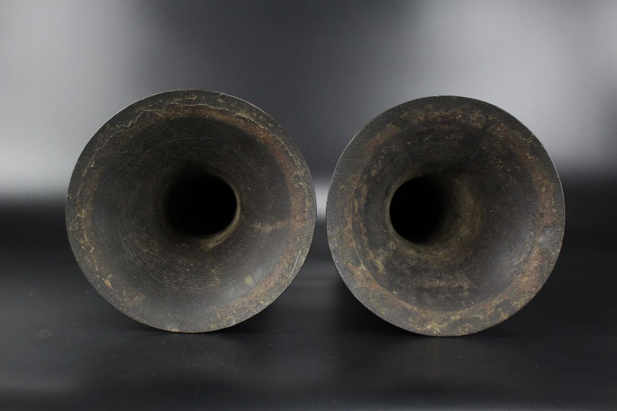 A Pair Of Large Chinese Archaistic Bronze ‘gu' Vases, Ming / Qing Dynasty, 17th-18th Century-photo-3