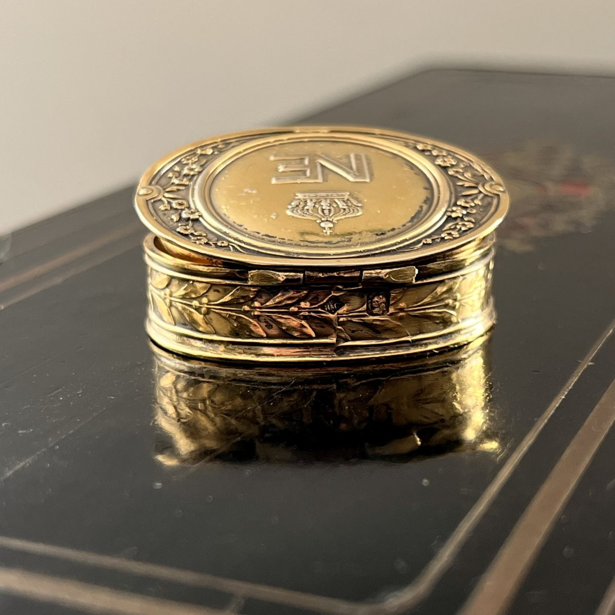 Vermeil Pill Box With Napoleon III And Eugenie Under Imperial Crown, Hénin-photo-3