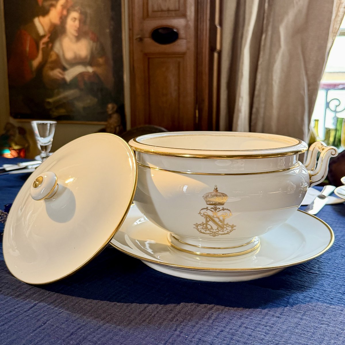 Soup Tureen From Emperor Napoleon III’s Table, 19th-century Sèvres Porcelain “service Des Bals”-photo-2