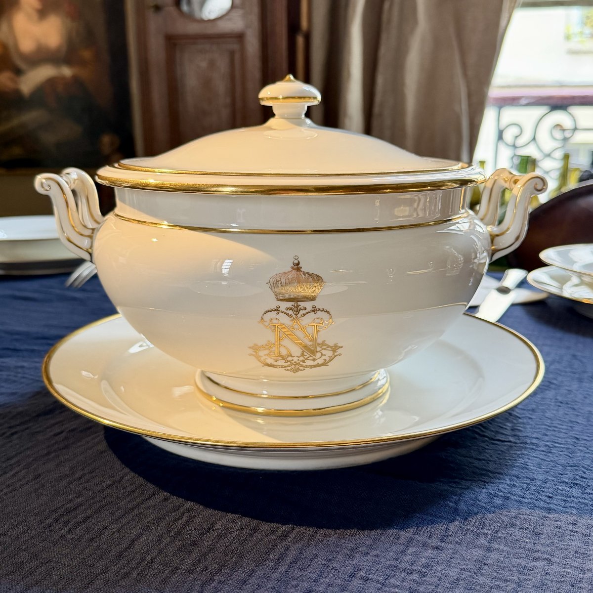 Soup Tureen From Emperor Napoleon III’s Table, 19th-century Sèvres Porcelain “service Des Bals”