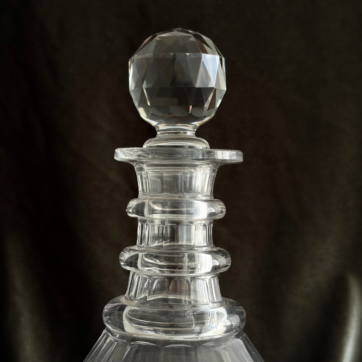 A Decanter From King Louis-philippe's Service, Made Of Cut Crystal And Engraved With The Royal Cipher-photo-4