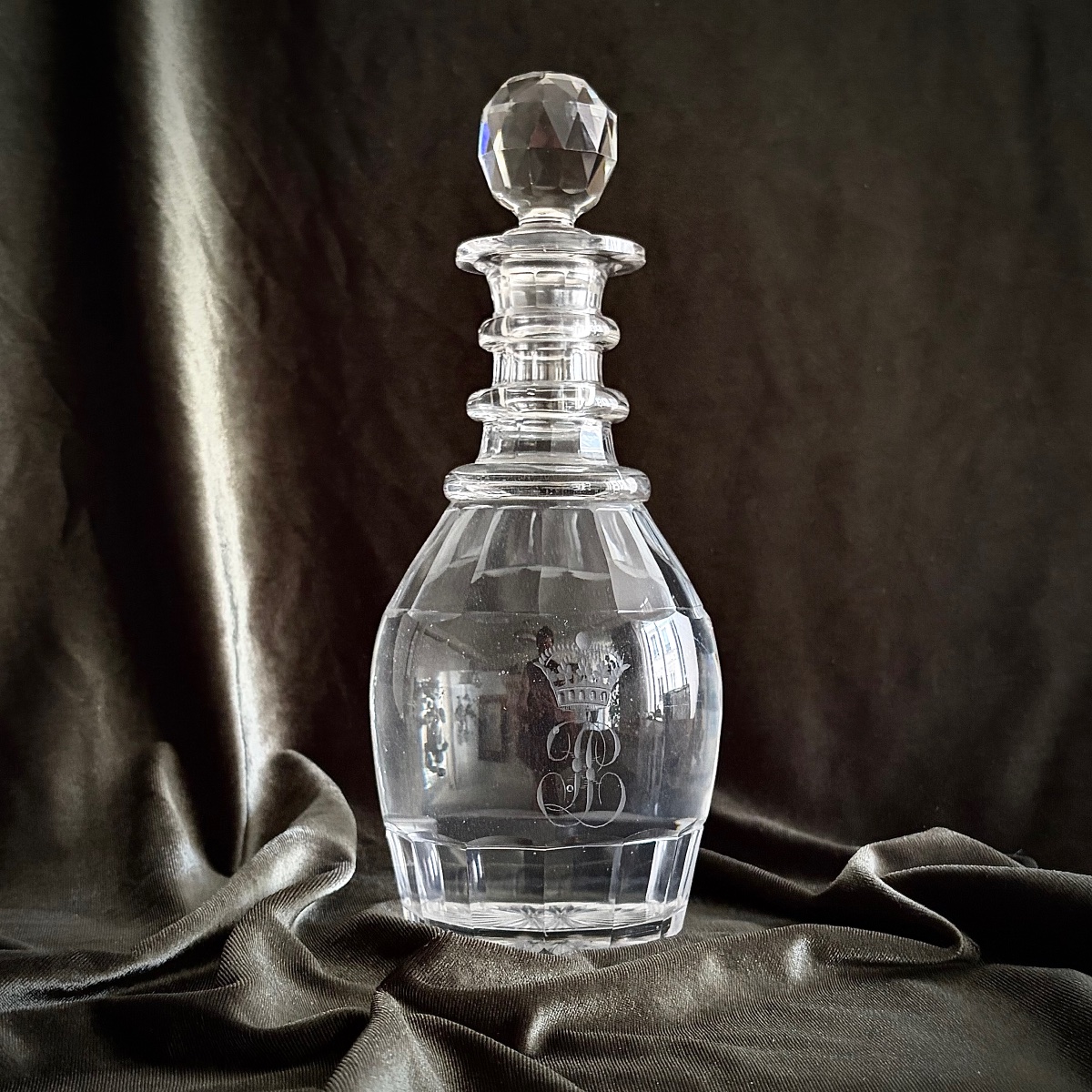 A Decanter From King Louis-philippe's Service, Made Of Cut Crystal And Engraved With The Royal Cipher