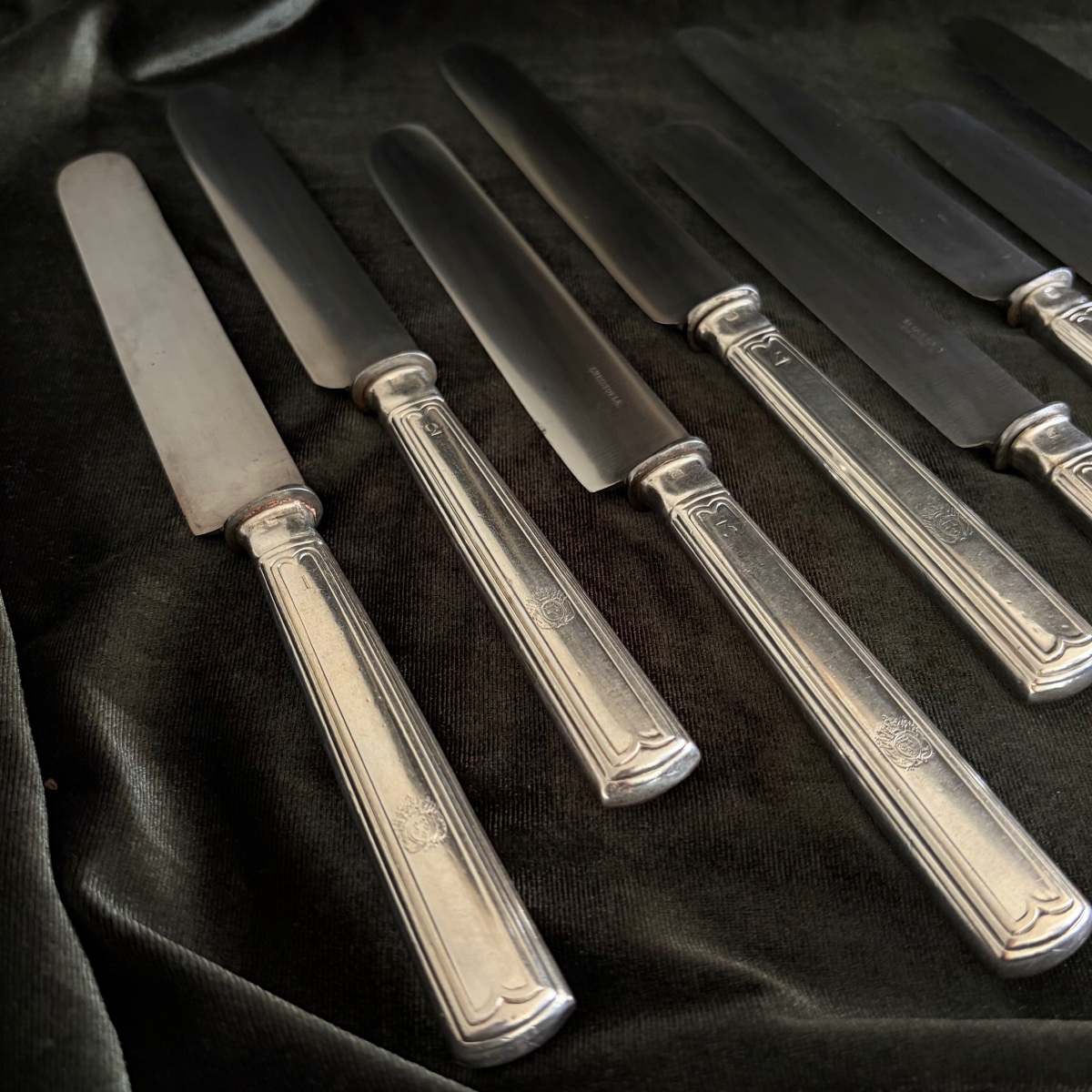 Knives Of King Louis-philippe At The Château d'Eu By Charles Christofle Engraved With Arms-photo-3