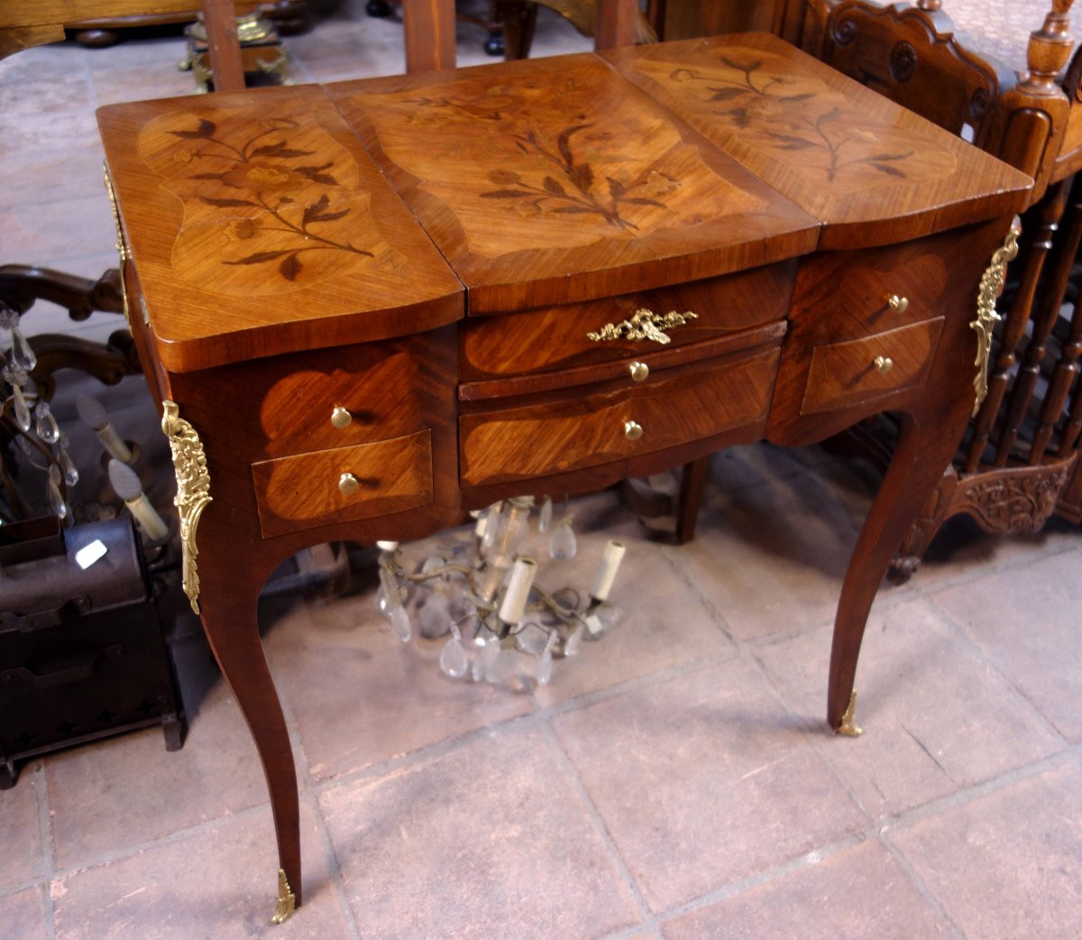 Coiffeuse en marqueterie florale-photo-3