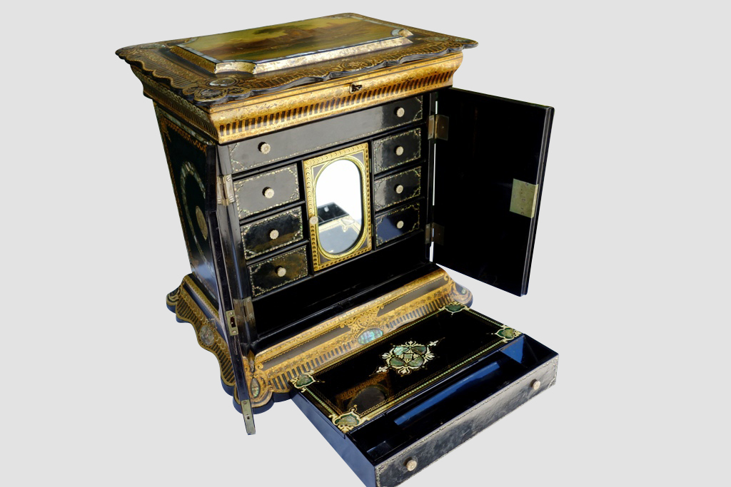 Cabinet Trip Lady With Inkstand-photo-4