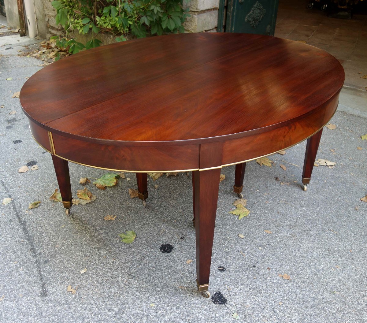 Mahogany Conference Table With A Border, 6 Meters-photo-2