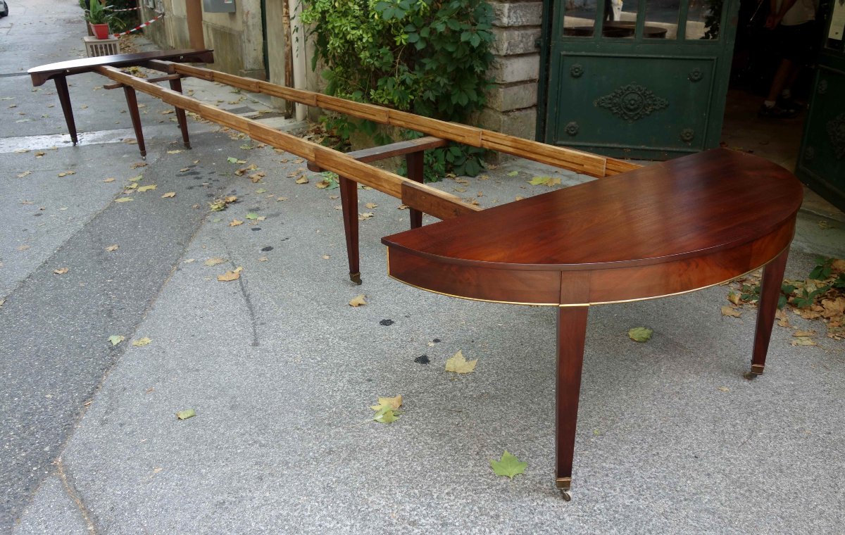 Mahogany Conference Table With A Border, 6 Meters-photo-5