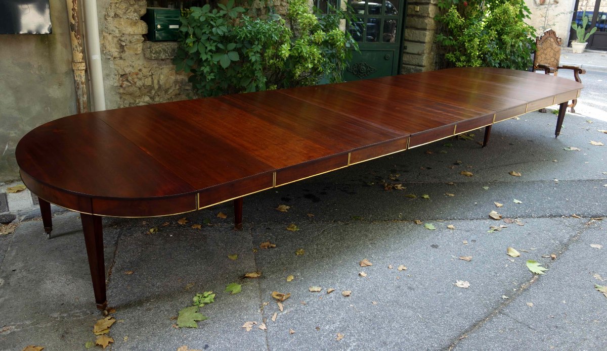 Mahogany Conference Table With A Border, 6 Meters-photo-6