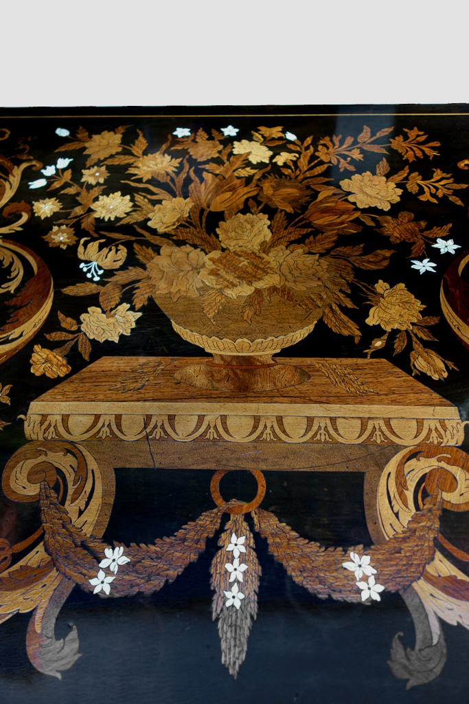 Desk / Table For Mazarine Jasmins-photo-3