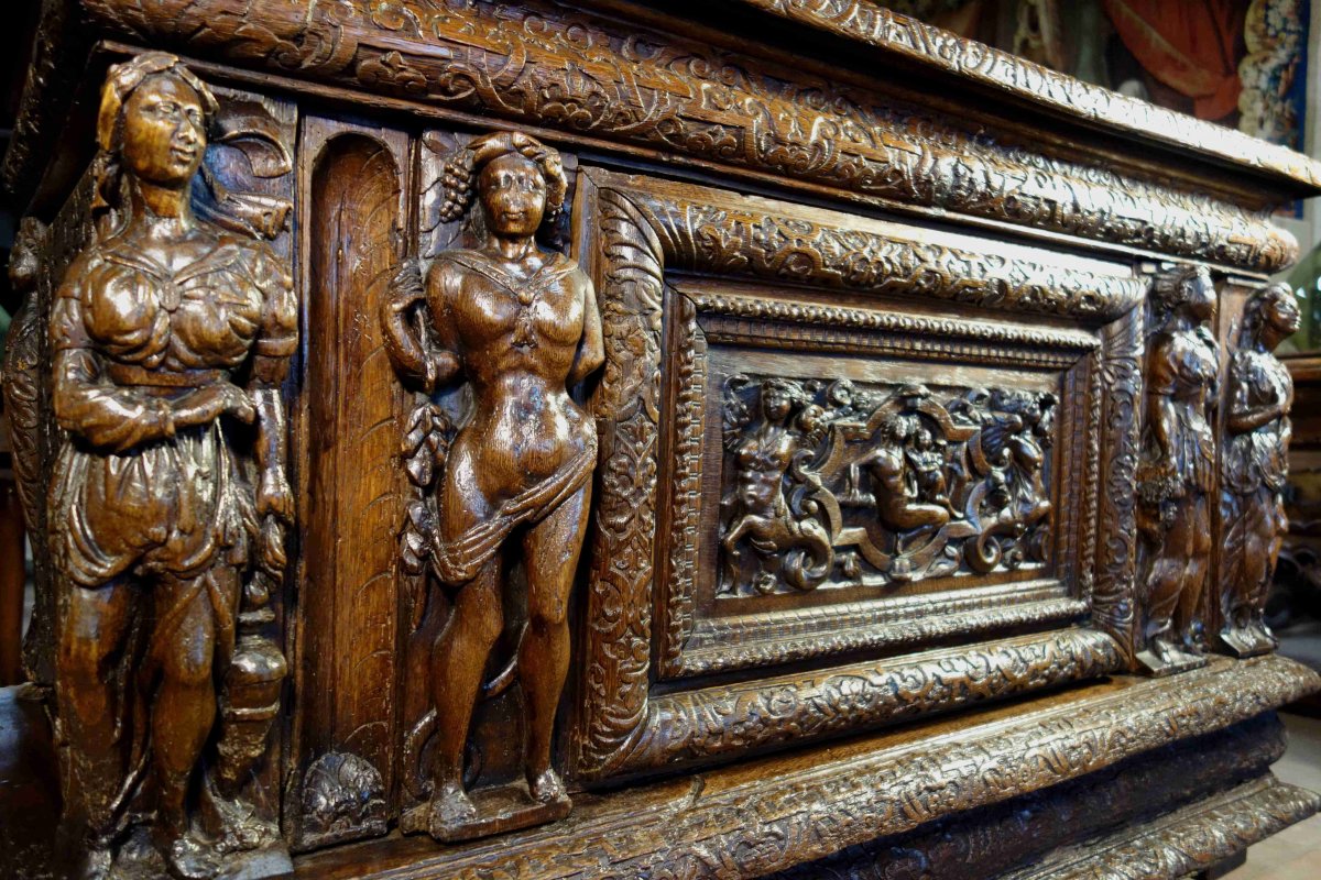 Grand Coffre Renaissance Aux Allégories Des Quatre Saisons-photo-3