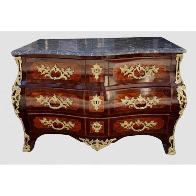 Commode tombeau en palissandre estampillée Mondon