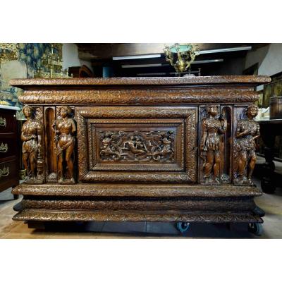 Grand Coffre Renaissance Aux Allégories Des Quatre Saisons