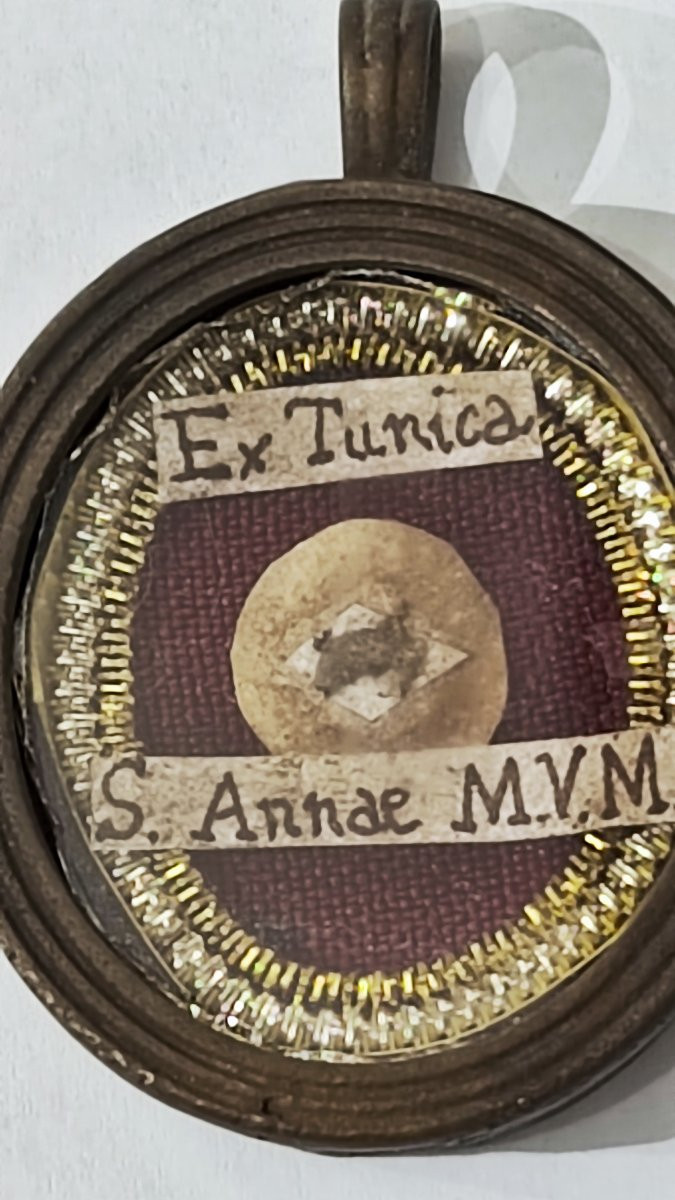 Reliquaire de la Tunique de Sainte Anne, XIXe siècle-photo-4