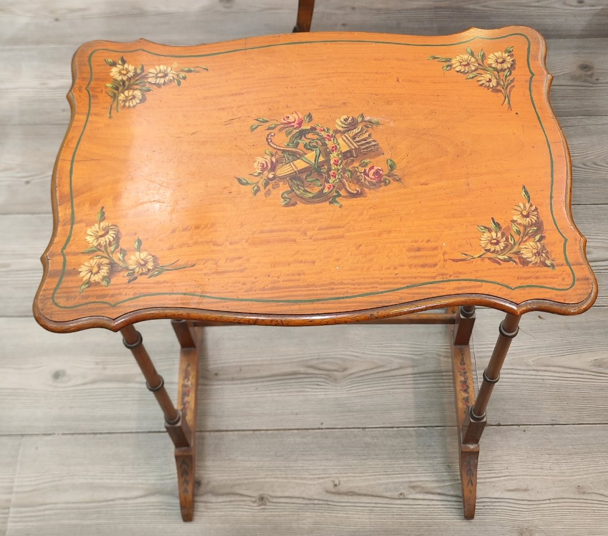 Set Of 19th-century Painted Satinwood Coffee Tables-photo-1