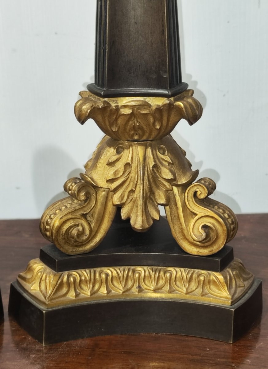 Paire de chandeliers en bronze de style Louis-Philippe, XIXe siècle-photo-4