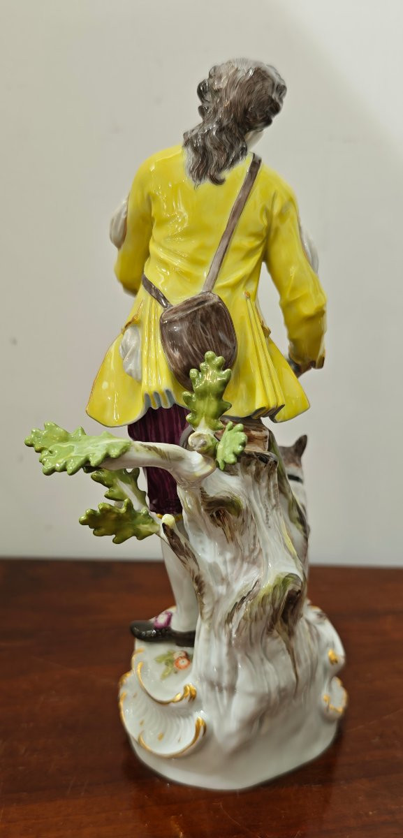 Statue en porcelaine de Meissen représentant un berger au nid d'oiseau et son chien-photo-2