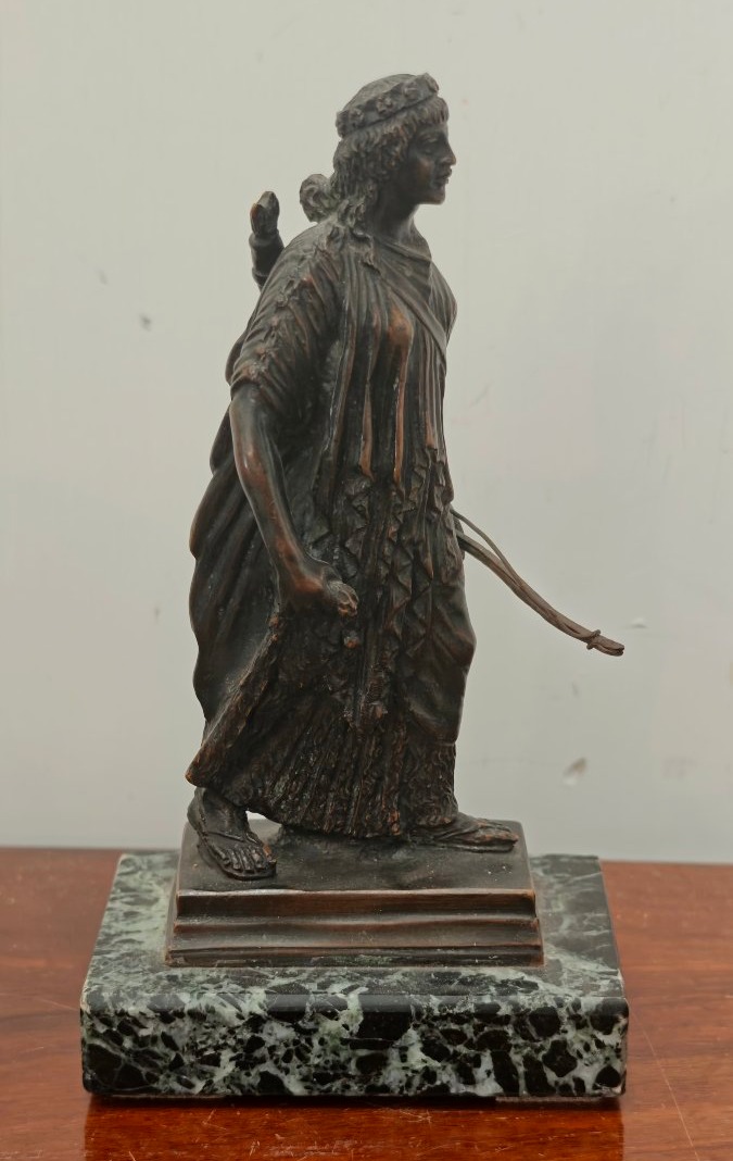 Diana The Huntress - Grand Tour Bronze Statuette, Mid-19th Century-photo-4