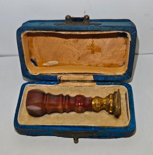 Antique Agate Seal With A 19th-century Case