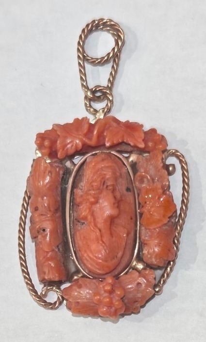 Antique Sciacca Coral Pendant, 19th Century 