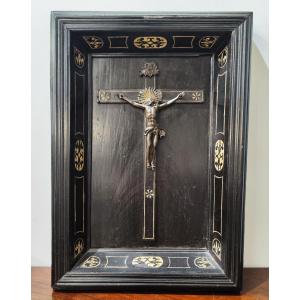 Bronze Christ In A 17th-century Wooden Frame