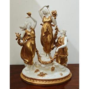 Important Sculptural Group "triumph Of Abundance" In White And Gold Porcelain