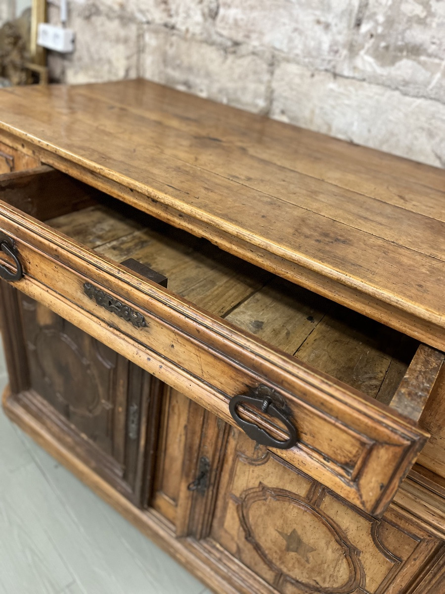18th Century Buffet -photo-1