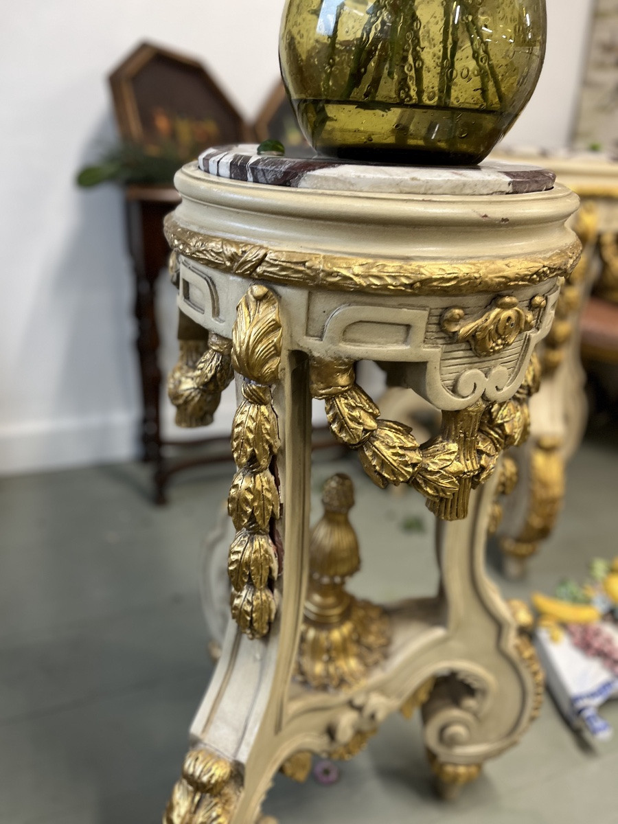 Paire de sellettes en bois sculpté -photo-2