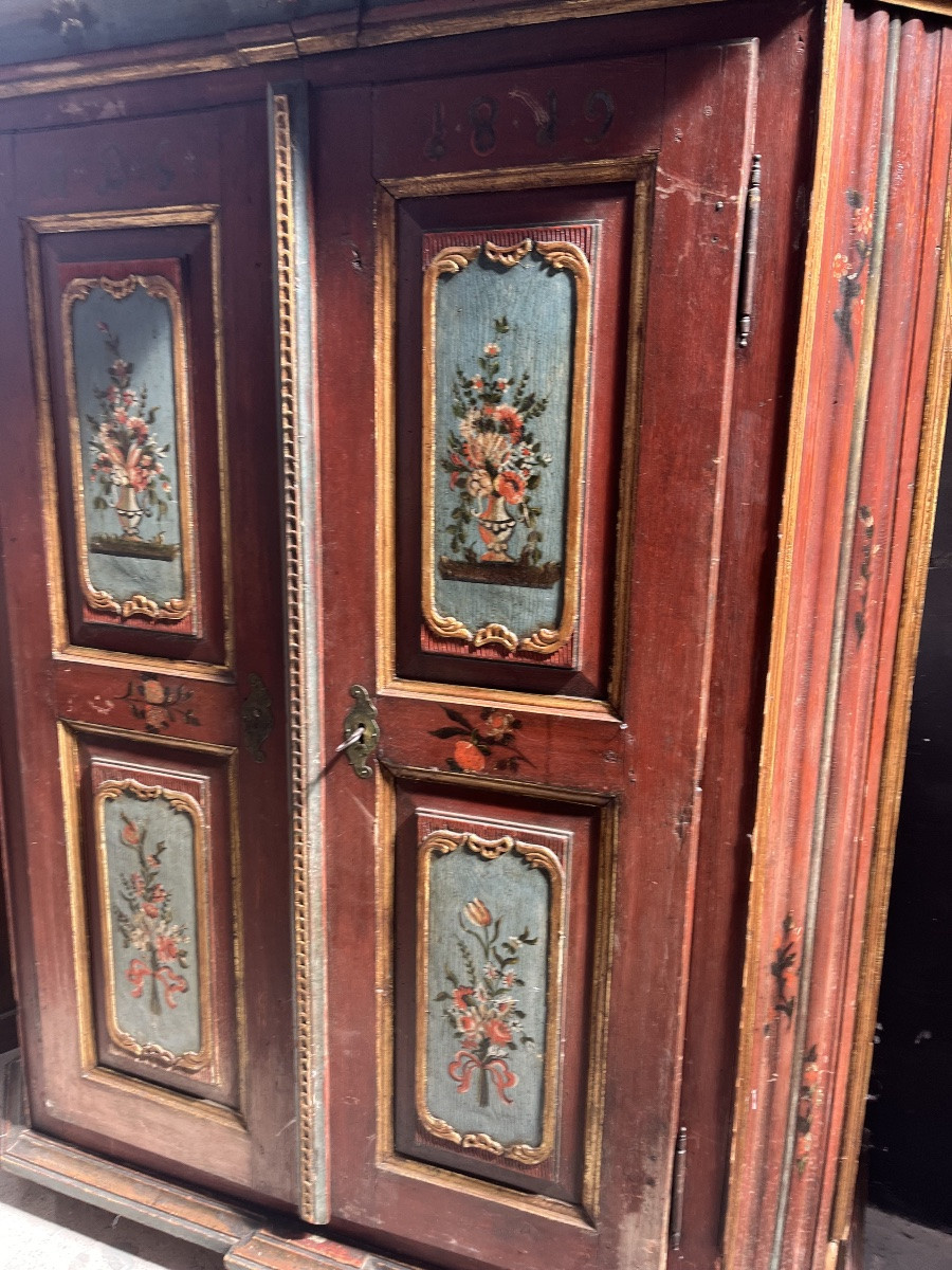 Alsatian Wardrobe-photo-2
