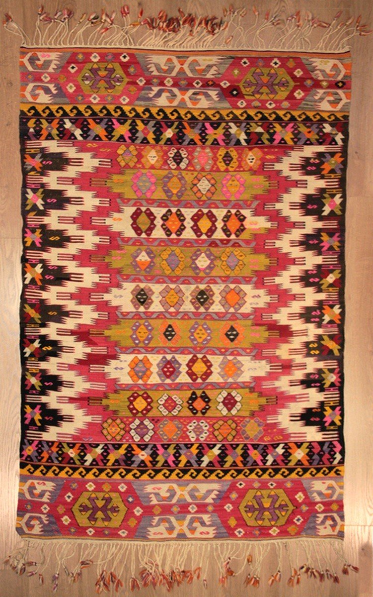 Kilim Denizli Türkiye 188 X 116 Cm