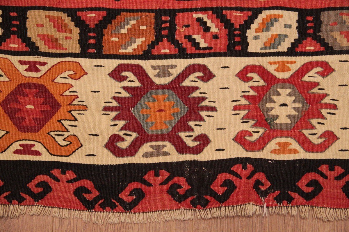 Kilim Pirot Serbie 300 x 260 cm-photo-3