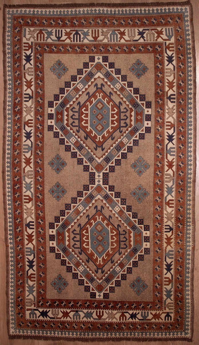 Tapis Kars Turquie 275 x 160 cm