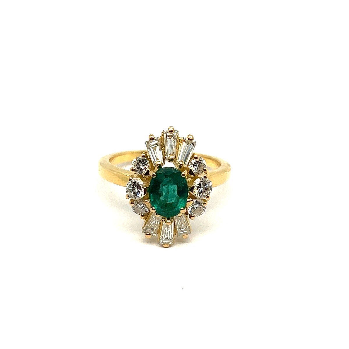Bague Française émeraude Forme Ovale Sertie De 12 Diamants En Or Blanc -photo-3