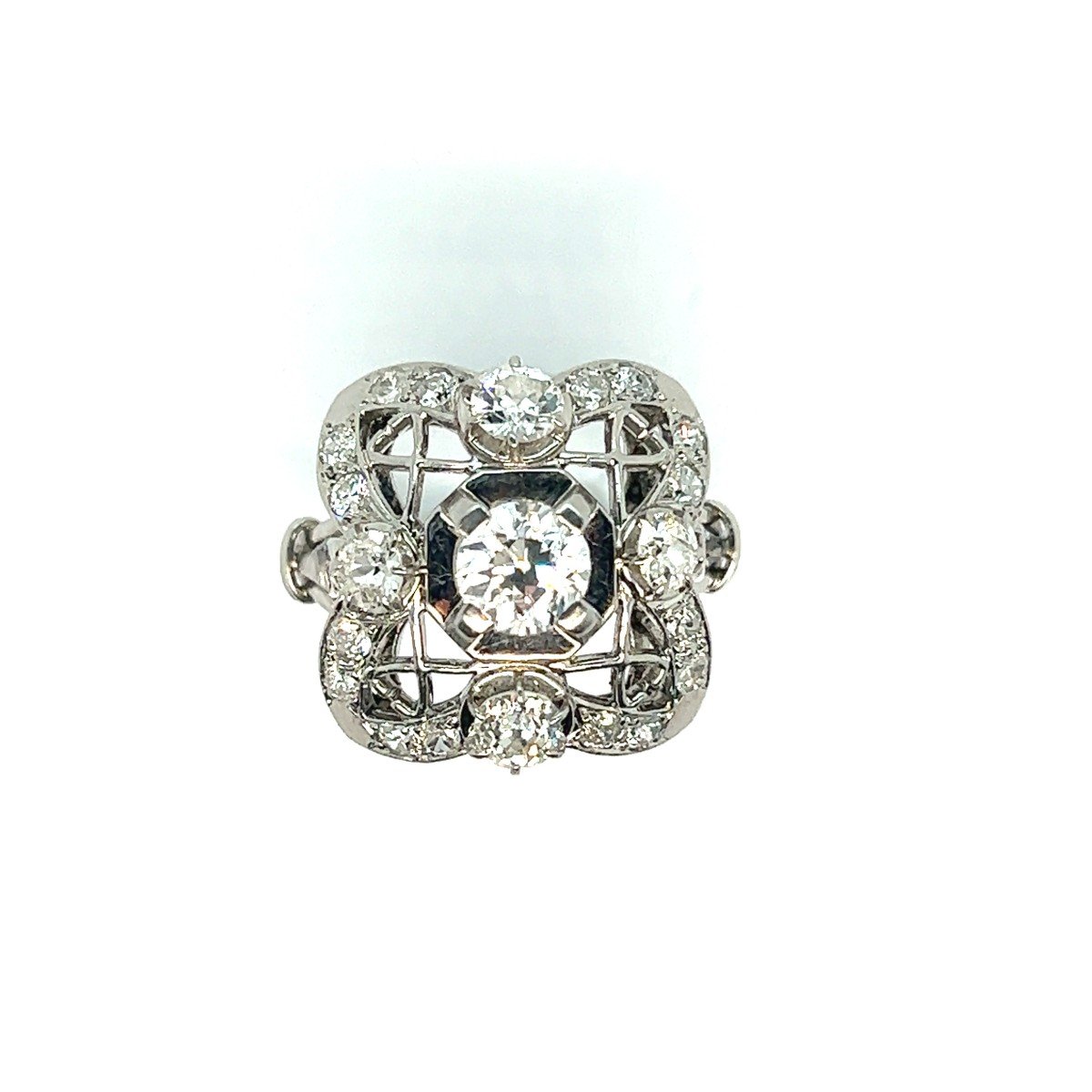French Diamond Ring In Platinum-photo-5