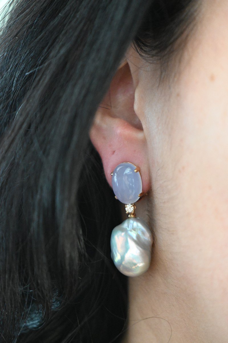 Chalcedony And Baroque Pearl Earrings Decorated With Diamonds-photo-2