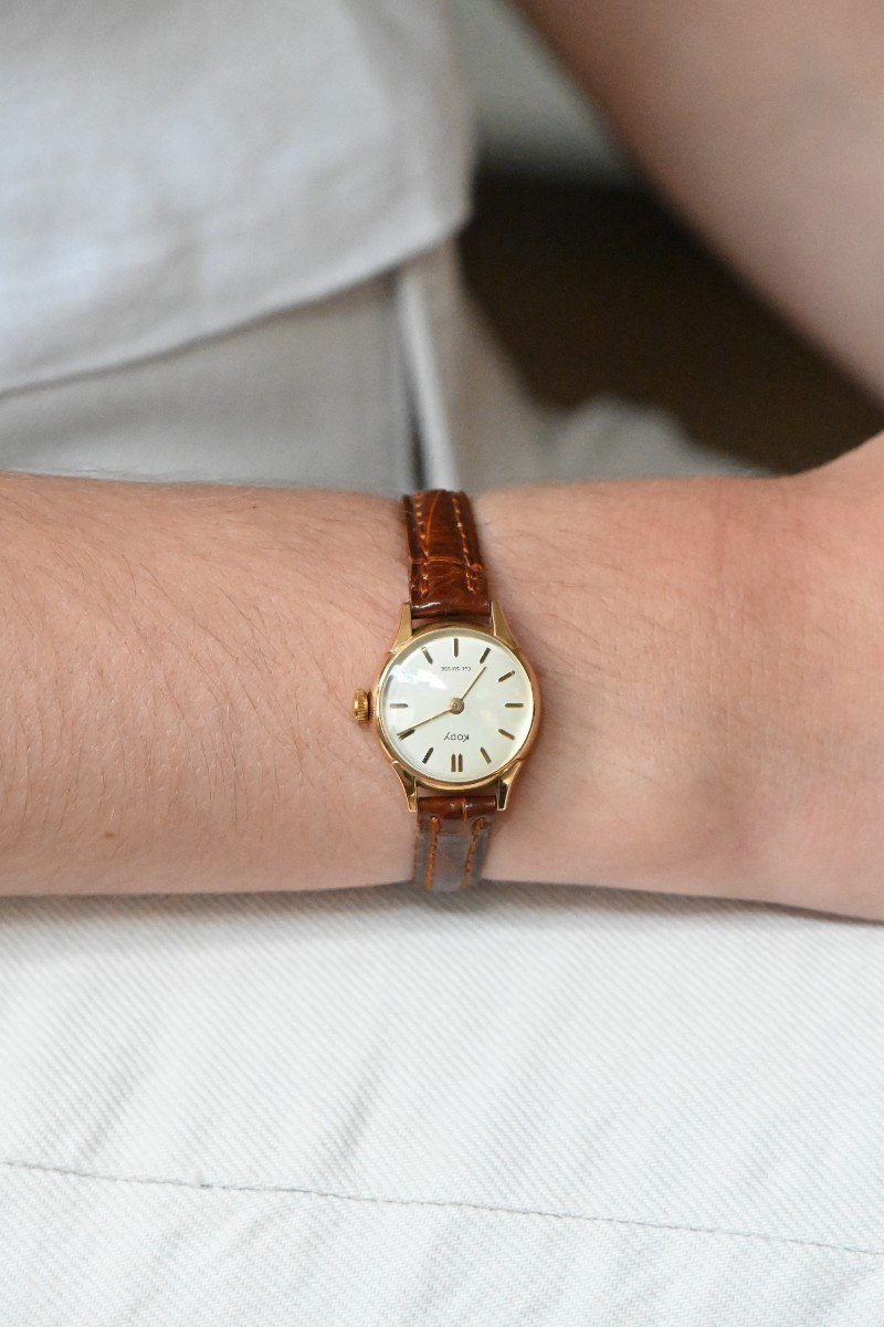 Small Vintage Women's Watch Signed Kody-photo-4