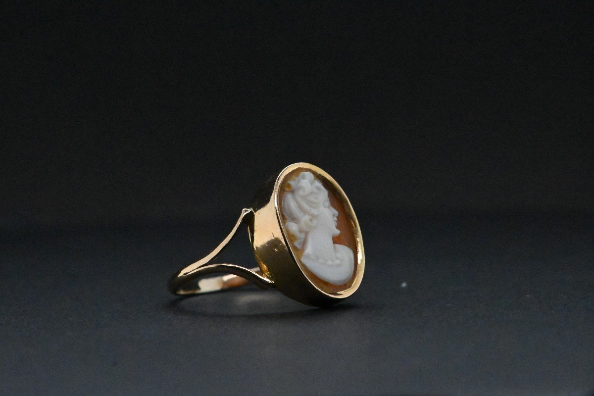 Antique Cameo Ring In 18k Gold-photo-2