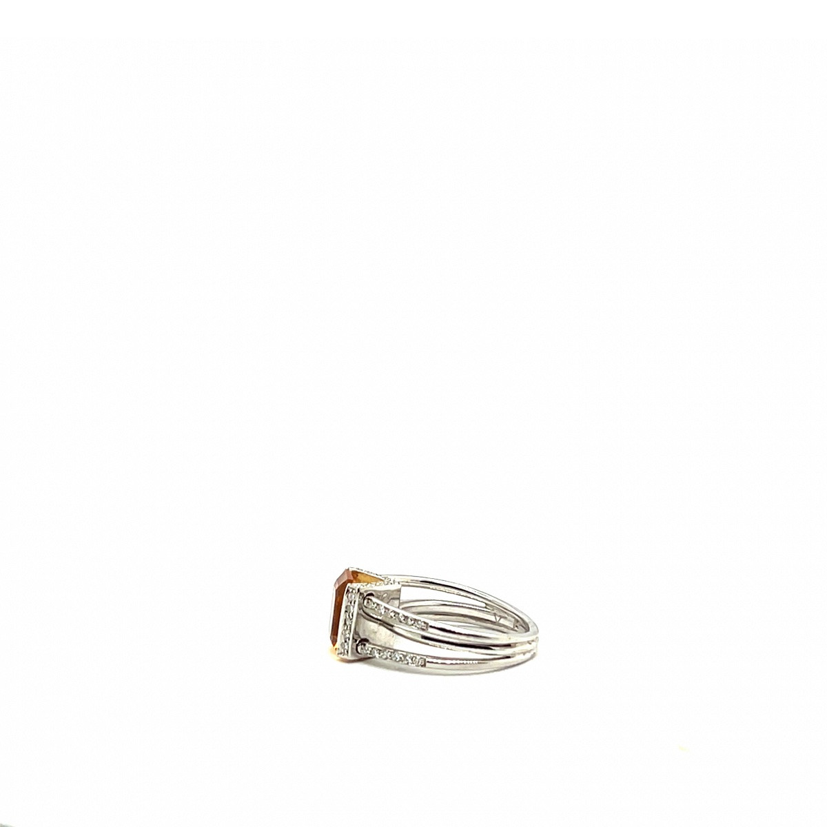 Citrine And Diamond Ring In White Gold-photo-1