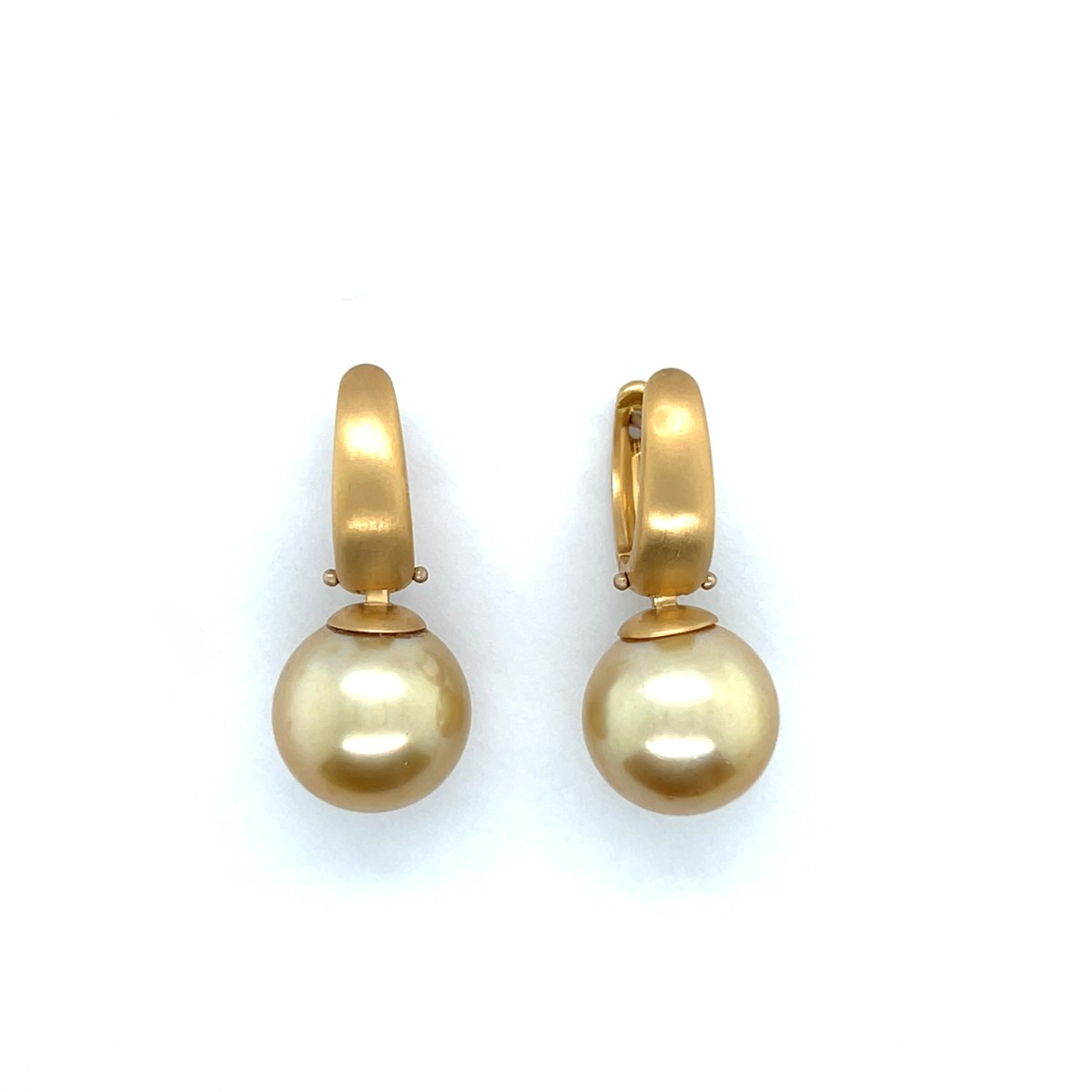 Boucles D’Oreilles En Perles Champagne Et Or Jaune 18K