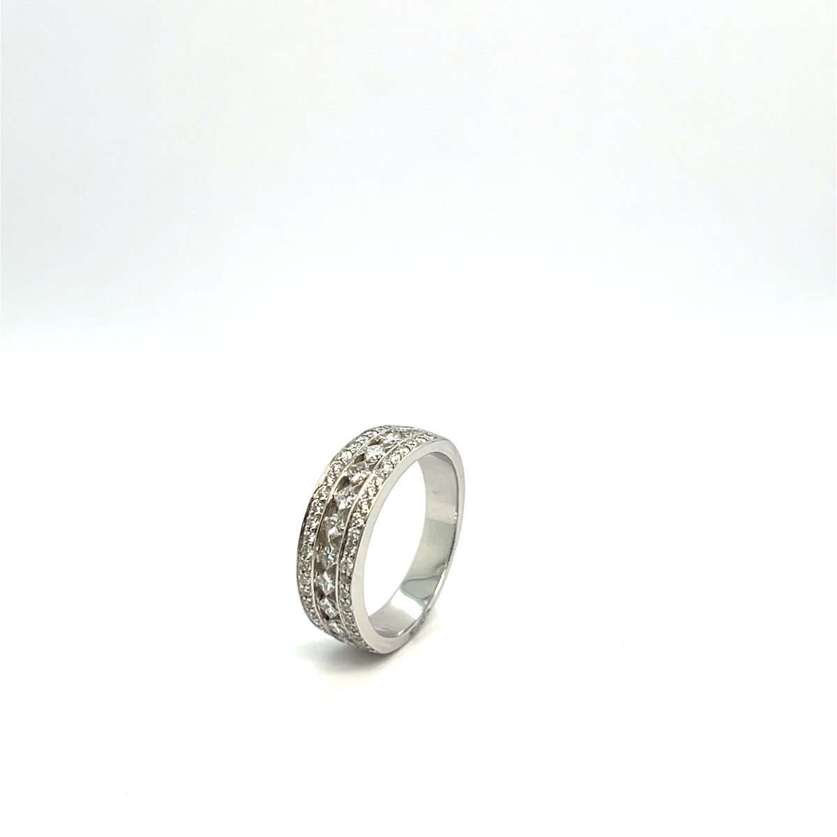 0.88 Carat Brilliant Diamond Wedding Band In 18k White Gold-photo-3