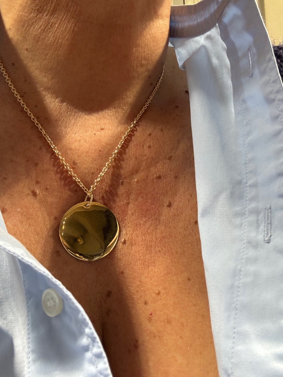 Collier Médaille Symbolique De L’Amour Et De La Réussite En Or Jaune 18 Carats-photo-1