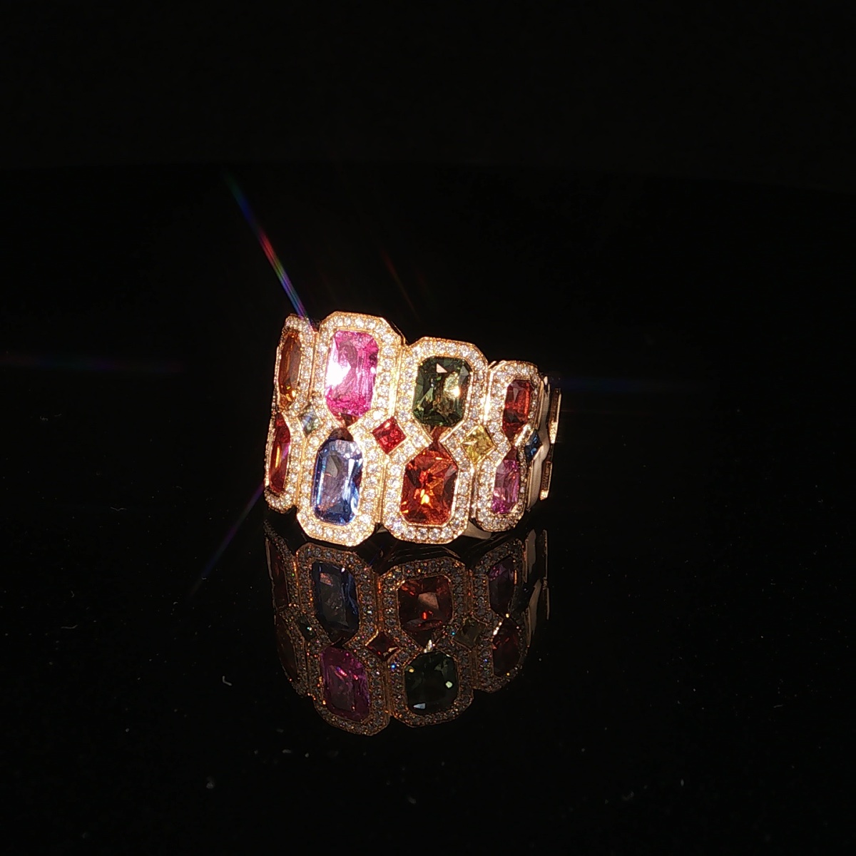 18-karat Yellow Gold Ring With 4.44 Carats Of Multicolored Sapphires And Diamonds-photo-1