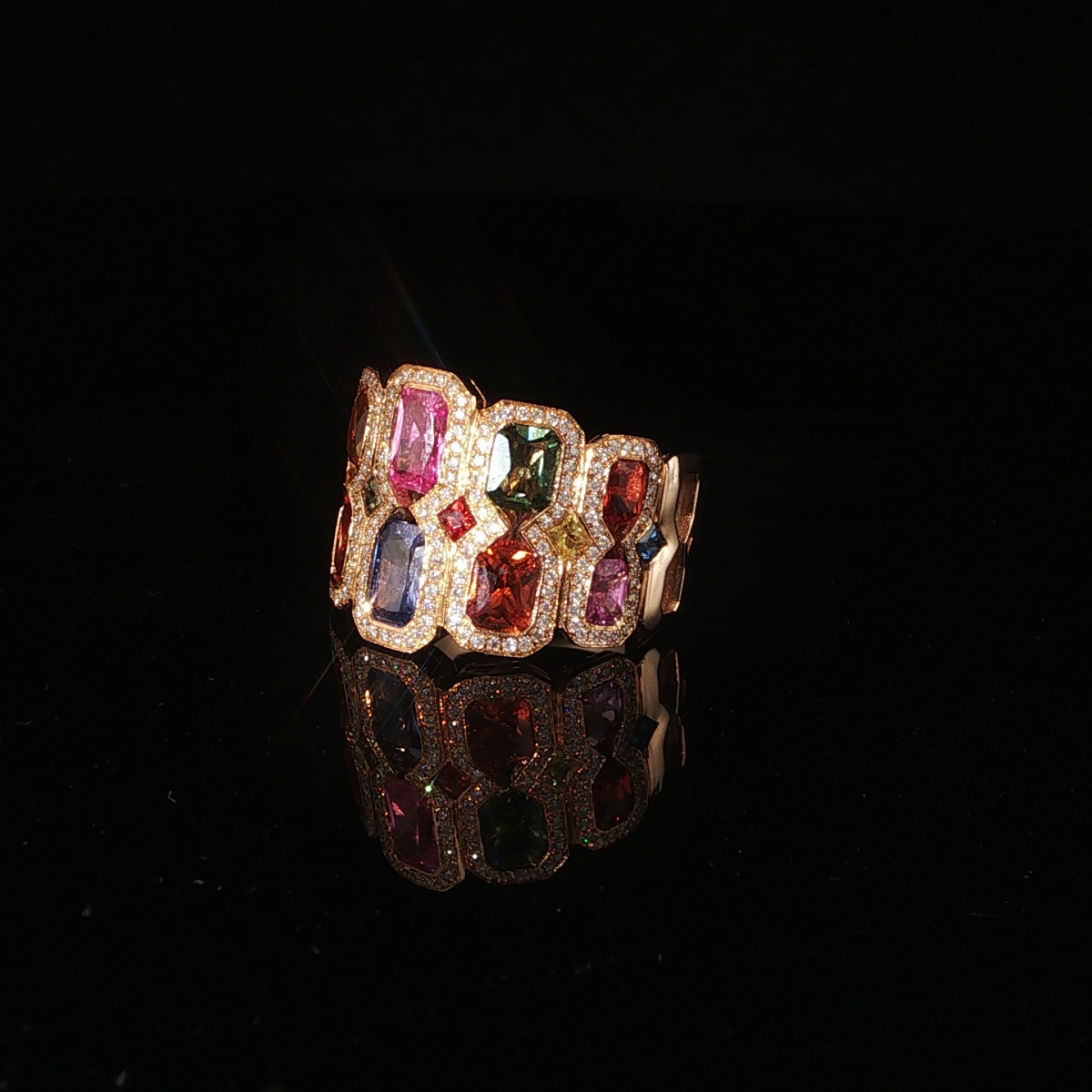 18-karat Yellow Gold Ring With 4.44 Carats Of Multicolored Sapphires And Diamonds-photo-4