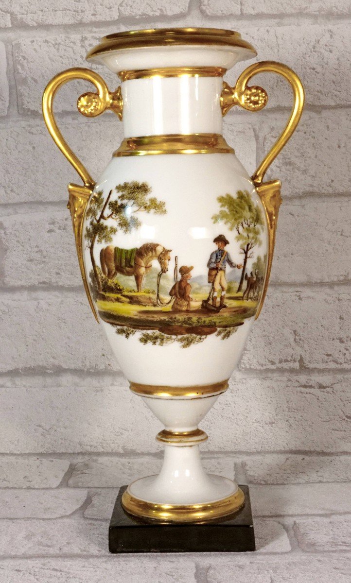 Ovoid Vase With Rare Hunting Decor In Paris Porcelain - Empire Period-photo-2
