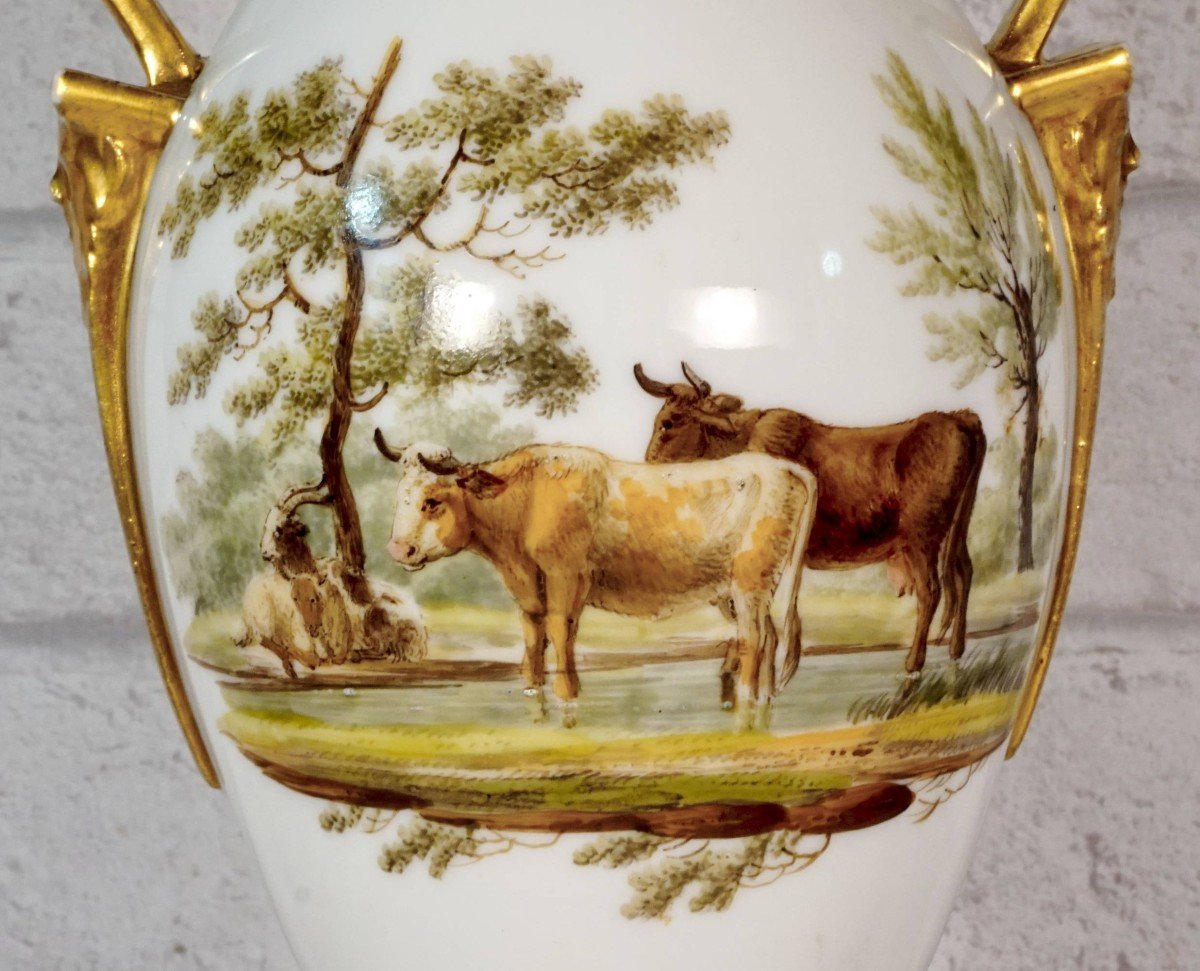 Ovoid Vase With Rare Hunting Decor In Paris Porcelain - Empire Period-photo-3