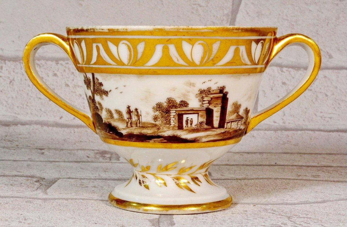 Large Chocolate Cup And Saucer In Paris Porcelain - Late 18th Century-photo-1