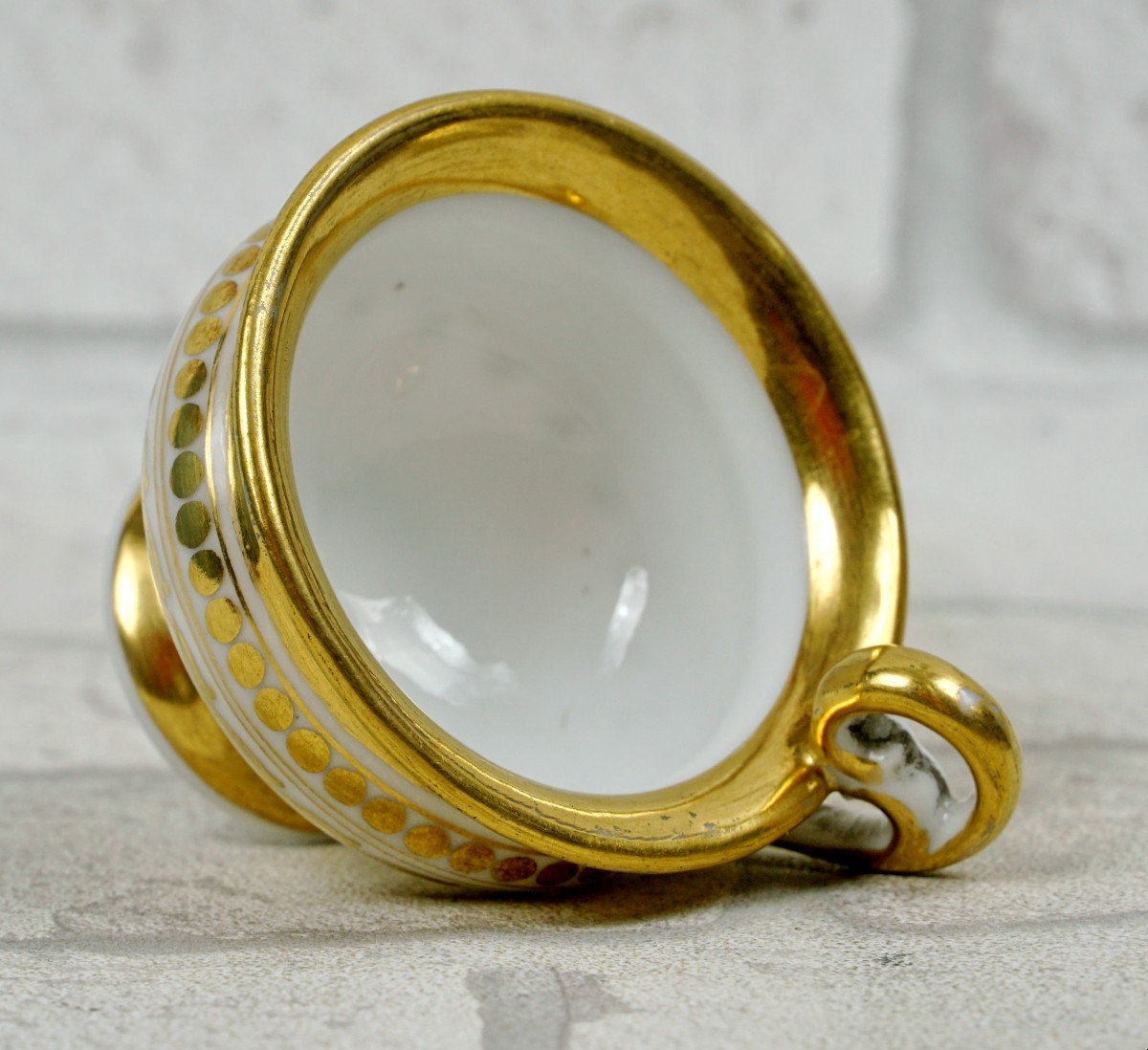Small Miniature Porcelain Cup From Paris - Early 19th Century-photo-2