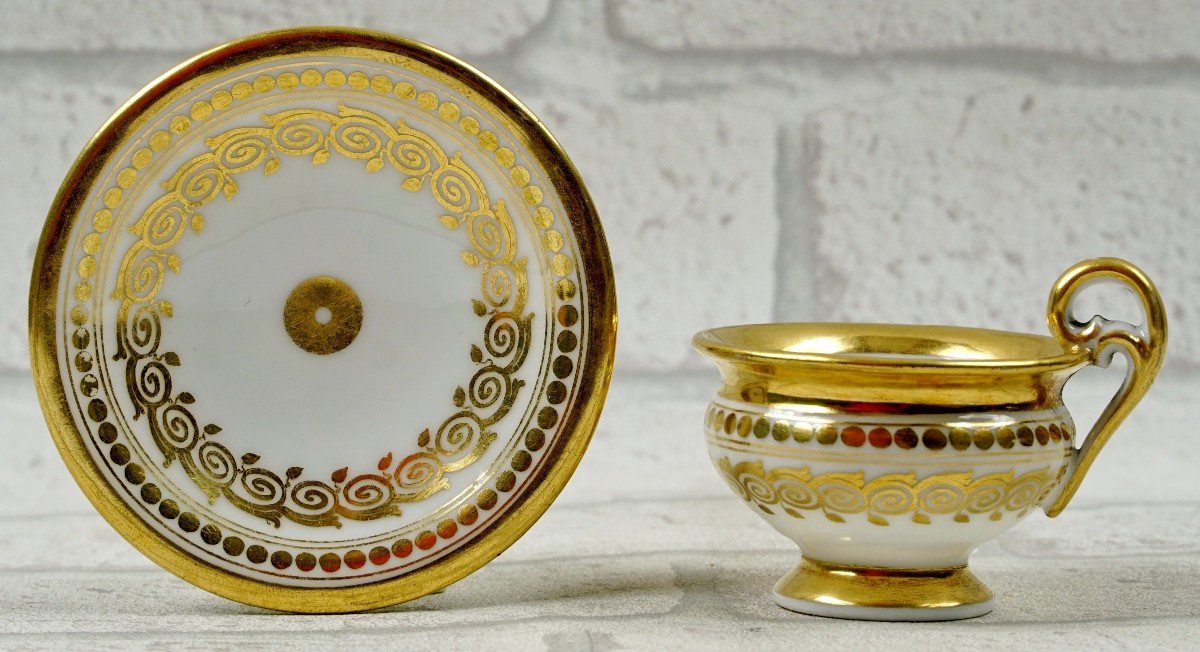 Small Miniature Porcelain Cup From Paris - Early 19th Century-photo-3